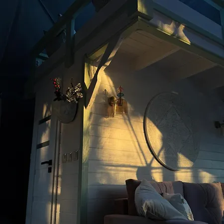 Kamienczyk Glamp - Pod Warszawa אוהל מפואר